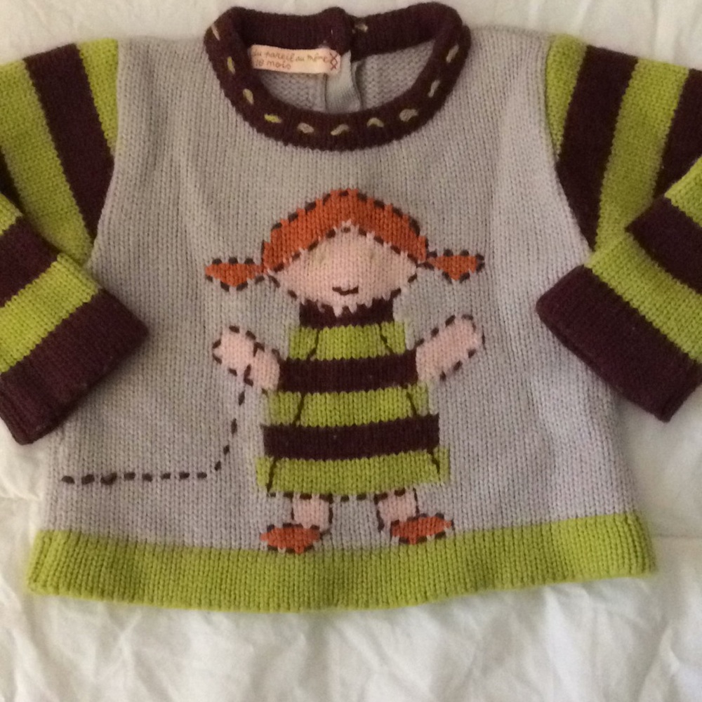 Little girl sweater